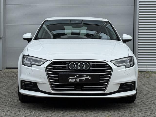 Audi A3 SPORTBACK 1.4 e-tron Sport | Trekhaak wegklapbaar | Stoelverwarming | Climate