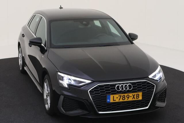 Audi A3 SPORTBACK 30 TFSI S edition / AUTOMAAT/ 2X S-LINE/ PARK. SENSOREN/ LED/ CLIMA/ NAVI/ 17" LMV