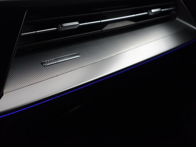 Audi A3 SPORTBACK 45 TFSI e S edition Competition- Xenon Led, Carplay, Android Auto, Sfeerverlichting, Dynamic Select, Privacy Glass