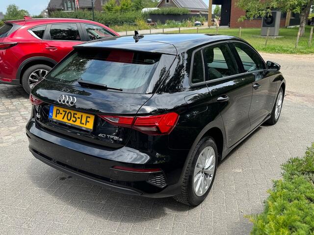 Audi A3 SPORTBACK 40 TFSI e Edition ecc,lmv,led,pdc,carplay