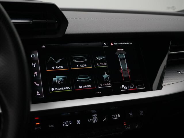 Audi A3 SPORTBACK 45 TFSI e 245 pk S-tronic S edition Competition / S-Line | Stoelverwarming | Navigatie | Parkeersensoren voor/achter | Adaptive Cruise