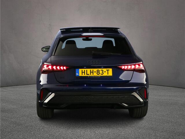 Audi A3 SPORTBACK 45 TFSI e S edition Competition | Pano | Sonos | Camera | 19 inch | Zwart Optiek | Stoelverwarming |