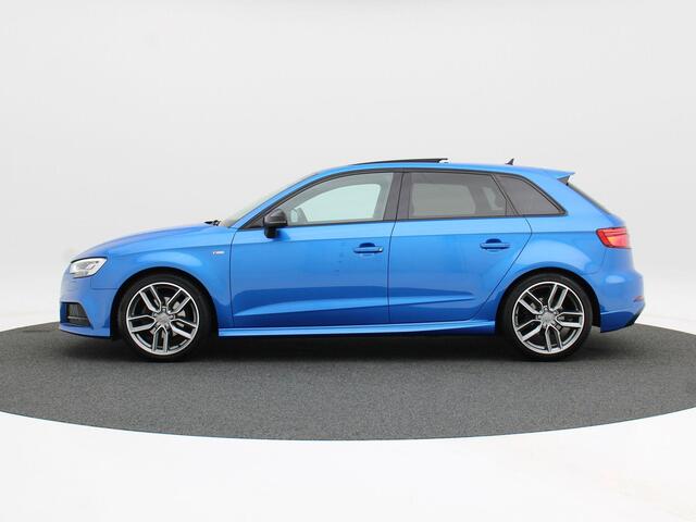 Audi A3 SPORTBACK 35 TFSi 150 Pk Automaat S-Line | Trekhaak | Panorama Dak | Sensoren | LED | Adaptive Cruise | Privacy Glass | Bluetooth | Navigatiesysteem | 18 Inch | 107.708 Km!!