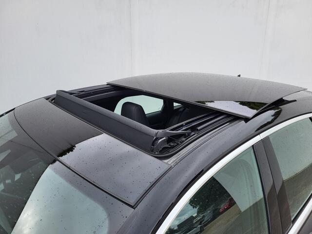 Audi A3 SPORTBACK 35 TFSI line Automaat / Panoramadak / SONOS premium audio / Apple Carplay / Android Auto / S-line interieur & extrieur / Camera / DAB / Stoelverwarming / Adap Cruise / Matrix LED /