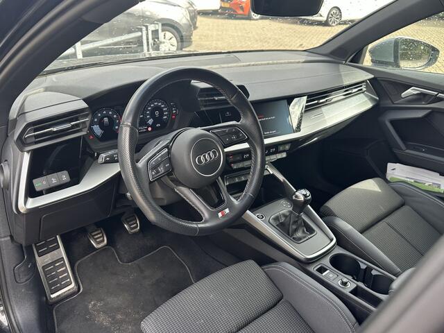 Audi A3 SPORTBACK 30 TFSI edition one LED/Virtual/Sportstoelen/Clima/Navi/Cruise