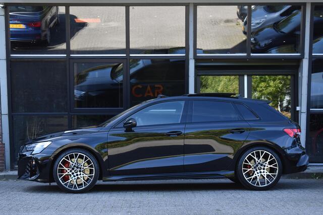 Audi A3 SPORTBACK 2.5 TFSI RS 3 quattro Pano HUD Lane Sonos Camera Kuip RS3 400PK