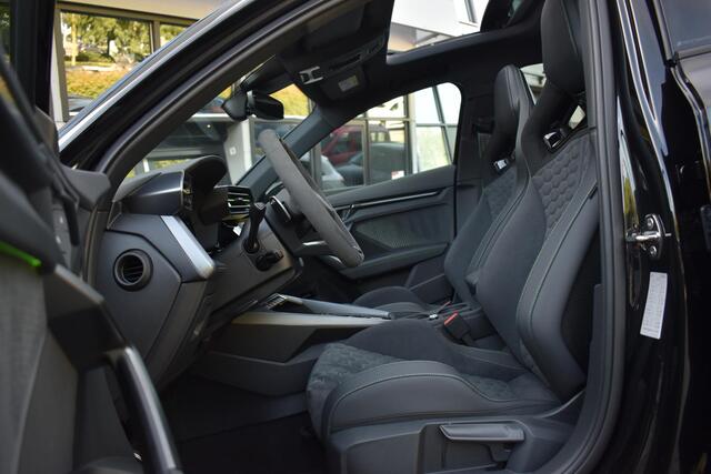 Audi A3 SPORTBACK 2.5 TFSI RS 3 quattro Pano HUD Lane Sonos Camera Kuip RS3 400PK