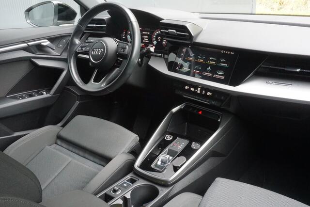 Audi A3 SPORTBACK 30 TFSI Business edition | Origineel NL | Virtual Cockpit | Cruise Control | Climate Control |