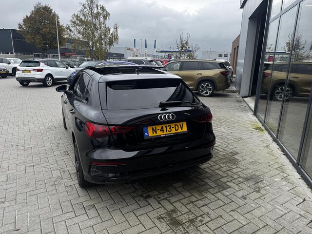 Audi A3 SPORTBACK 30 TFSi 110 Pk Automaat Advanced edition | Panorama Dak | Carplay | Full LED | Cruise Control | Parkeersensoren | Climate Control | Navigatiesysteem | 18 Inch