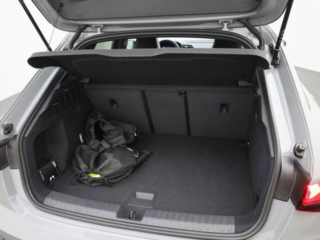 Audi A3 SPORTBACK 45 TFSI e S edition Competition