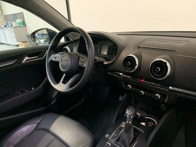 Audi A3 SPORTBACK 30 g-tron Advance Sport