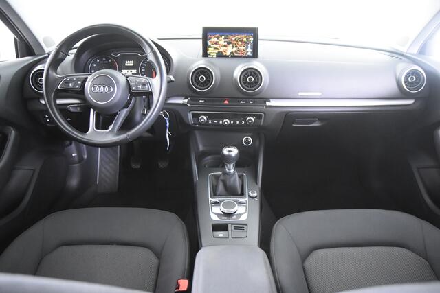 Audi A3 SPORTBACK 1.0 30 TFSI Sportback *1ste Eigenaar*Navigatie*PDC*