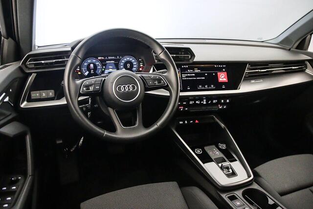Audi A3 SPORTBACK 40 TFSI e S Edition | Adapt. Cruise | Carplay | Stoelverwarming | Led |