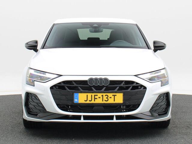 Audi A3 SPORTBACK 45 TFSi 272 Pk e S edition Competition | Sonos Audio | Camera | Carplay | LED | Adaptive Cruise | Stoel Verwarming | 18 Inch | 2.409 Km!!