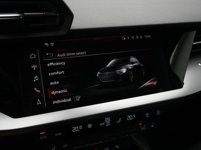 Audi A3 SPORTBACK 45 TFSI e 245 pk S-tronic S edition Competition / S-Line | Navigatie | Stoelverwarming | Adaptive Cruise | Parkeersensoren voor/achter