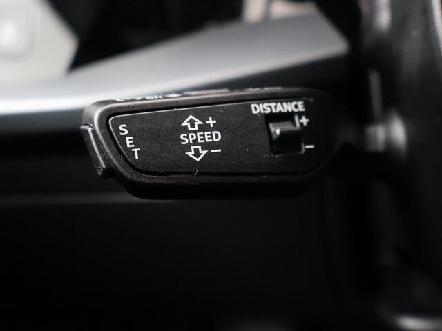 Audi A3 SPORTBACK 35 TFSI S edition | 150 PK | Automaat | S-line | Apple Carplay/Android Auto | Climate control |