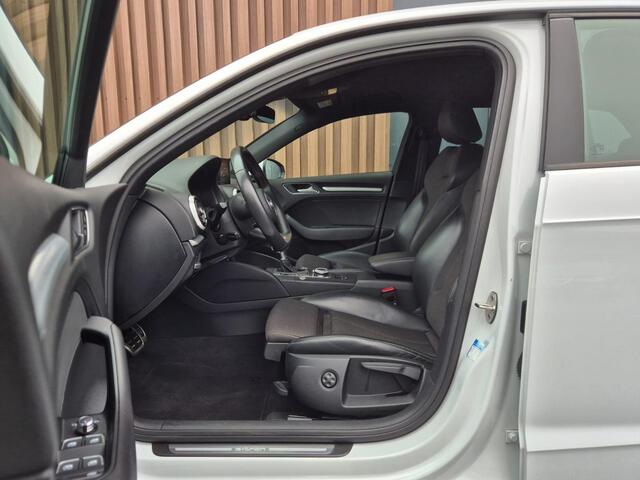 Audi A3 SPORTBACK 1.4 e-tron Lease Edition S Edition | Digitaal | Xenon LED | 18'' | Stoelverw. | Navi