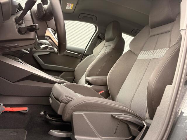 Audi A3 SPORTBACK 40 TFSI e 204pk PHEV Advanced edition / Head Up / Adaptive Cruise / Camera