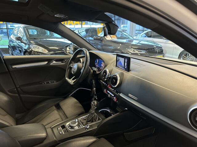 Audi A3 SPORTBACK 1.5 TFSI CoD Sport 3X S-Line Edition | Automaat | Panoramadak | Digital dashboard | Adaptieve cruise control | Automatisch inparkeren | Elek. verstelbare stoelen | Apple carplay | Adaptief onderstel | Achteruitrijcamera | Voorverwarming | Lederen/Alcantar