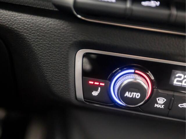 Audi A3 SPORTBACK 1.4 e-tron Sport 204Pk Automaat (GROOT NAVI, CLIMATE, STOELVERWARMING, LEDER, SPORTSTOELEN, GETINT GLAS, KEYLESS, PARKEERSENSOREN, NIEUWSTAAT)