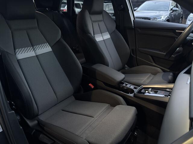 Audi A3 SPORTBACK 45 TFSIe 245 pk S-line Pano