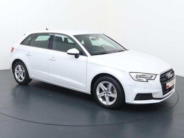 Audi A3 SPORTBACK 35 TFSI CoD Pro Line | 150 PK | Trekhaak | Achteruitrijcamera | Adaptive cruise control | Automaat |