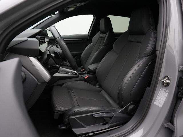 Audi A3 SPORTBACK 45 TFSI e 245 pk S-tronic S edition Competition / S-Line | Matrix LED | Achteruitrijcamera | Navigatie | Adaptive Cruise