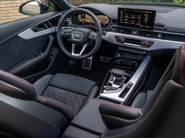 Audi A4 Avant 40 TFSI S edition Competition PANO RS SCHAALSTOEL BLACK OPTIC 19 INCH CAMERA TREKHAAK BOMVOL!!