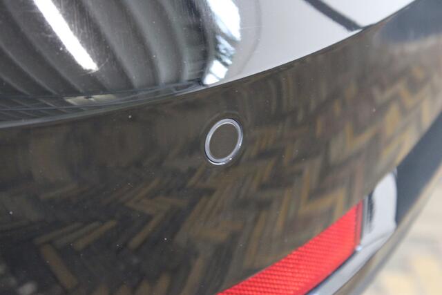 Audi A4 Avant 1.4 TFSI Sport S line black edition | Incl. 12 maanden garantie | Cruise control | Climate control | Stoelverwarming | Navigatie | Bluetooth | Elektrische kofferbakklep |