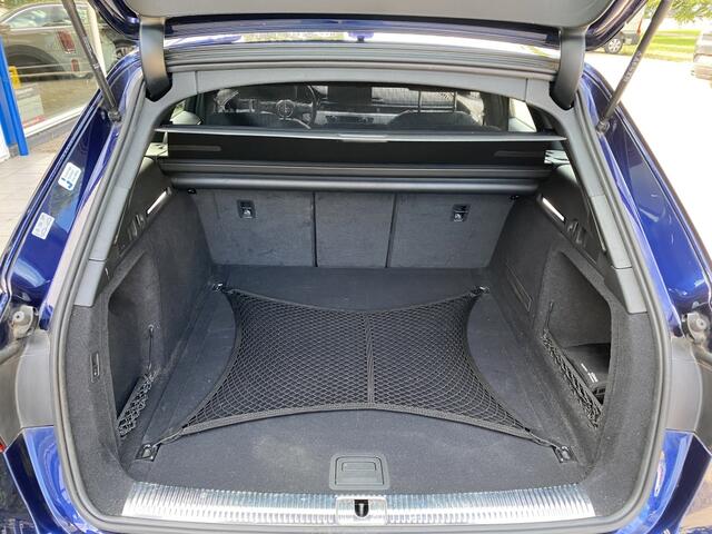 Audi A4 40 TFSI q S edition