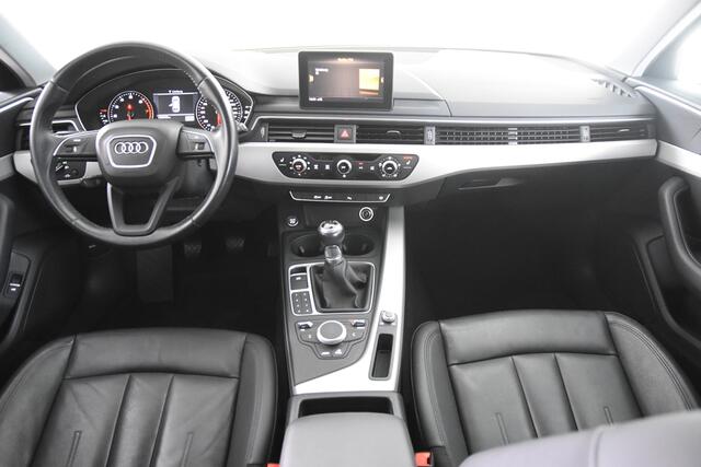 Audi A4 Avant 35 TFSI *1ste Eigenaar*Leer*Navigatie*Trekhaak*