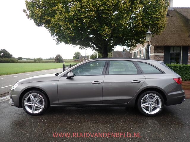 Audi A4 Avant 35TDI S-TRONIC CARPLAY / LED / CRUISE / ELEK.AKLEP