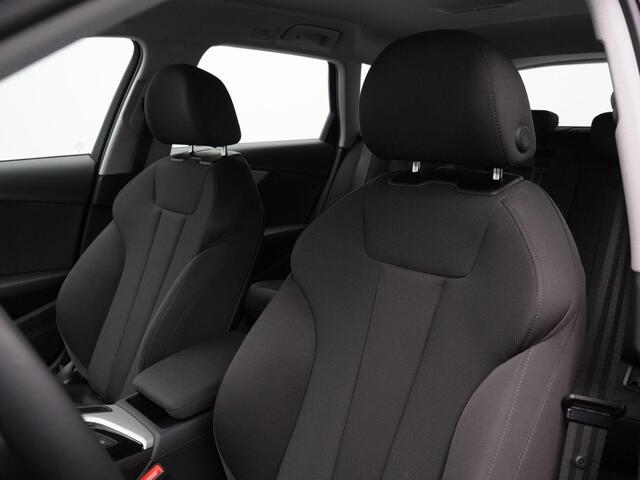 Audi A4 Avant 35 TFSI 150 pk S-tronic Advanced Edition | Navigatie | Parkersensoren achter | Carplay