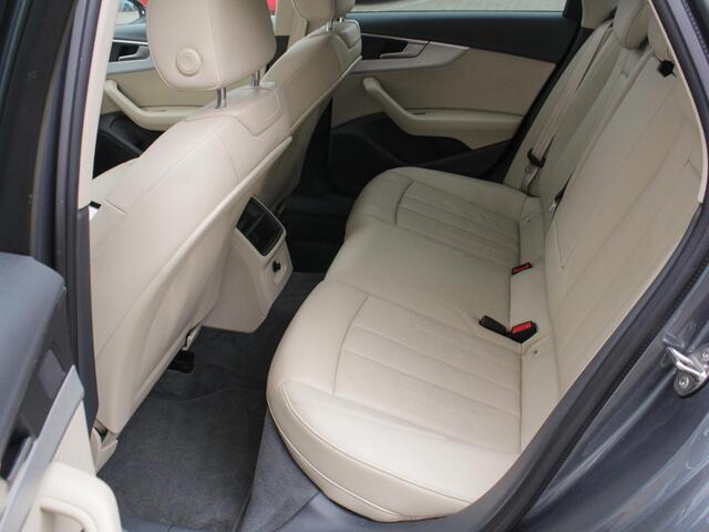 Audi A4 Limousine 35 TFSI Design Pro Line Plus | Navi | Digital dash | Leder | Schuifdak | Cruise