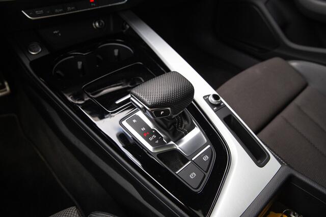 Audi A4 Avant 40 TFSI Launch edition Sport , Panoramadak, Trekhaak, Adap. cruise,