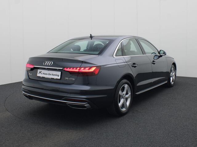Audi A4 Limousine 35 TFSI/150PK Business Edition · Apple/Android Car Play · Navigatie · Parkeersensoren
