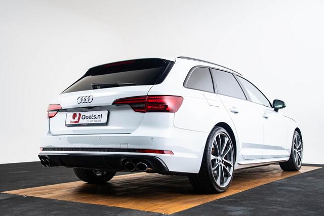 Audi A4 Avant 3.0 TFSI S4 quattro Pro Line Plus Trekhaak - Panoramadak - Comfort sportstoelen - Assistentiepakket City/Tour - stoelverwaming voor/achter - MMI navigatie plus - Multifunctioneel stuur plus - Bang & Olufsen -