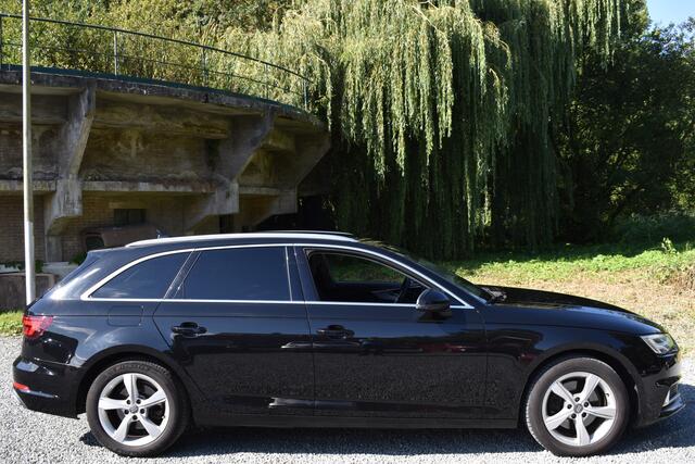 Audi A4 Avant 35 TFSI 150PK S-TRONIC SPORT EDITION NAVI/PDC/LED