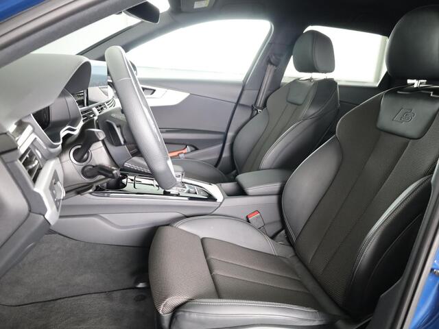 Audi A4 Avant 40 TFSI S edition Competition 204 pk S-tronic | Private lease vanaf ¤ 686,- per maand | Verlengde garantie | Navigatie | Elektr. trekhaak | Parkeersensoren | Cruise control | Stoelverwarming | LED koplampen |