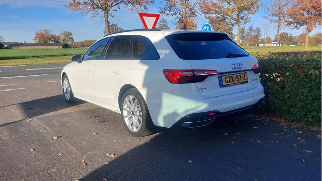 Audi A4 Avant 35 TFSI S edition CLIMA/NAVI/LED/AUTOMAAT BJ 2022