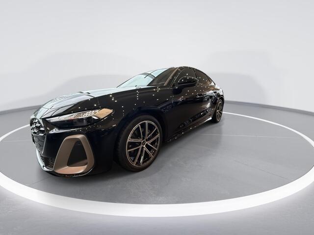 Audi A5 Limousine edition one 35 TFSI 150 pk · Tech pakket plus · Leder · Panoramadak