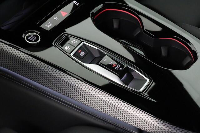 Audi A5 Avant S edition 2.0 TFSI e e-Hybrid 220 kW / 299 pk S-tronic quattro |