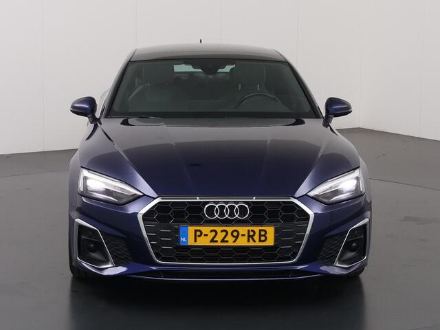 Audi A5 Sportback 40 TFSI S Line | Panoramadak | Navigatiesysteem | Parkeercamera | Cruise Control Adaptief | Stoelverwarming |