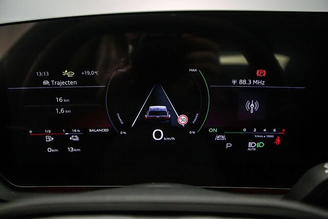 Audi A5 Avant 2.0 e-hybrid quattro S edition Competition | Trekhaak | Headup | B&O | Massage | Oled | Matrix | Memory |