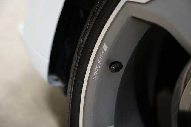 Audi A5 Cabriolet 40 TFSI 3x S Line * RS Stoelen - 360 Cam - B&O - Trekhaak - Matrix - 20" - ACC - Virtual *