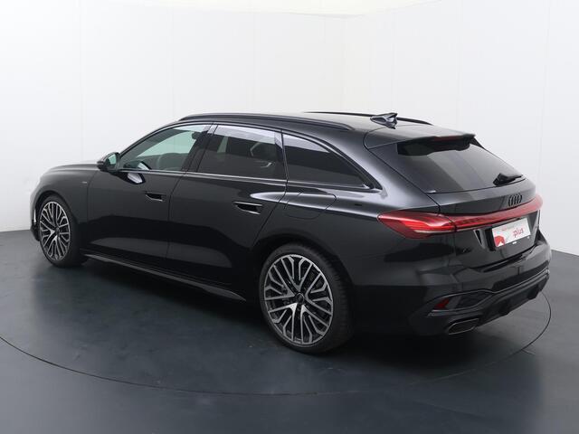 Audi A5 Avant S edition (B10) 2.0 TFSI e 220 kW / 299 PK Avant Keyless Entry | Omgevingscamera's | Stoelverwarming | Adaptieve Cruise Control | Audi R8 Exclusive lak | Alcantara Stoelen |