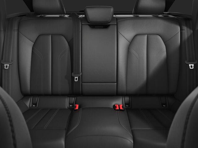 Audi A5 Avant S edition e-hybrid 220 kW / 299 PK Avant | Bang & Olufsen 3D sound | Glazen panoramadak | Elektrische stoelen voor | Lederen bekleding |