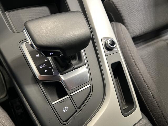 Audi A5 Sportback 40 TFSI S edition | Navigatie | LM Velgen 20" | Voorstoelen Verwarmd | Cruise Control |