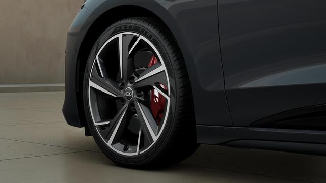 Audi A6 Avant e-tron S6 100 kWh panoramaglas dak, navigatiepakket, privacy glass, winetrpakket