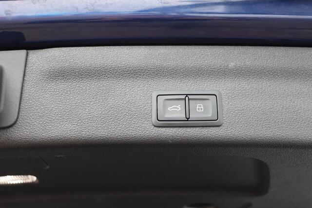 Audi A6 Avant 55 TFSI e quattro S Edition Competition 367pk S-Tr 367pk S-Tronic